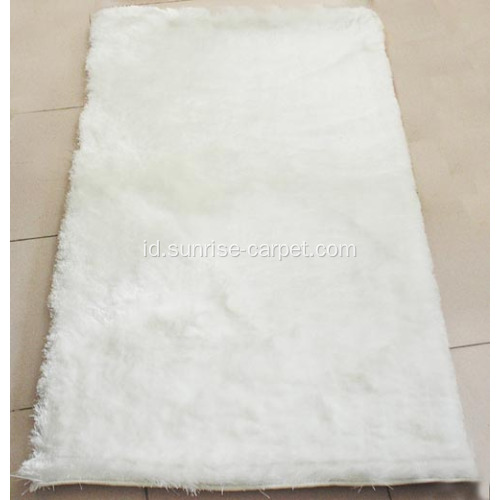 Silk Polyester Thin Benang Shaggy Rug